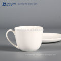 Plain White Diseño único Fine Bone China Tazas de té de cerámica duradera y platillos Set